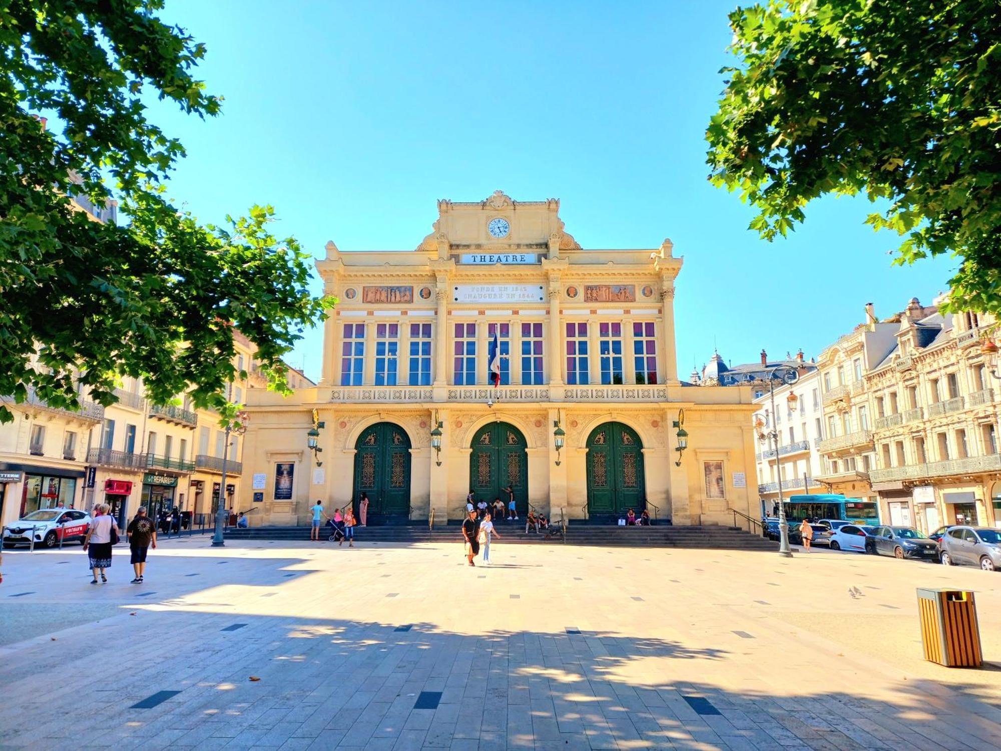 Apartment T2 Halles & Cathedrale - Centre Historique - Clim - Wifi - Free Parking Sur Demande Beziers
