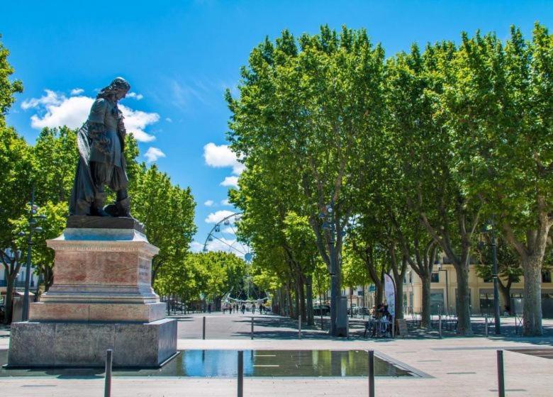 Apartment T2 Halles & Cathedrale - Centre Historique - Clim - Wifi - Free Parking Sur Demande