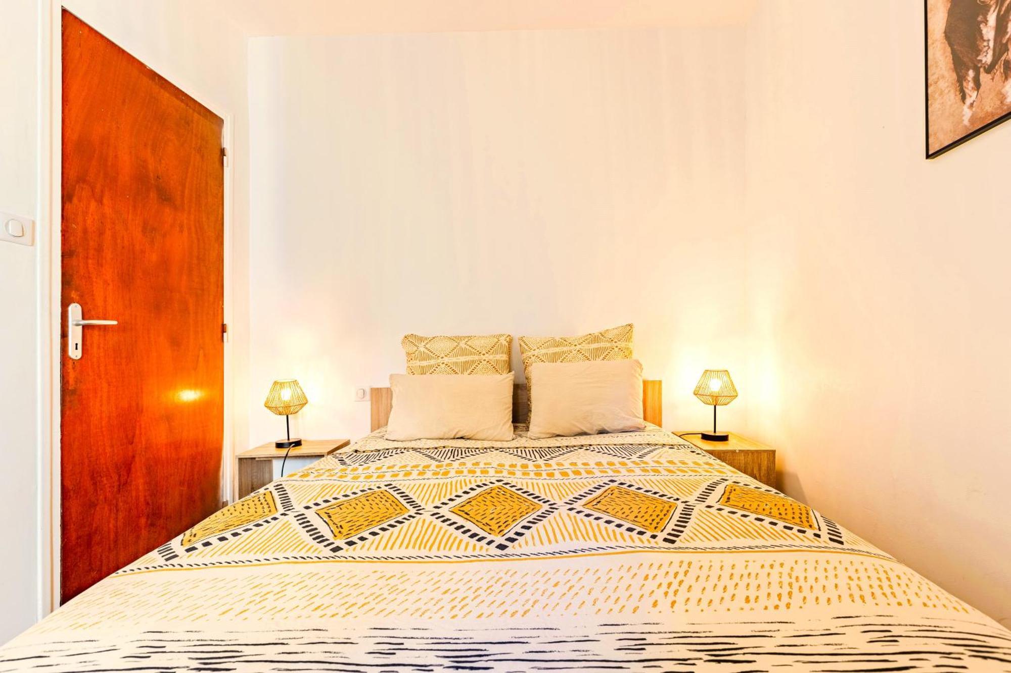 Apartamento T2 Halles & Cathedrale - Centre Historique - Clim - Wifi - Free Parking Sur Demande